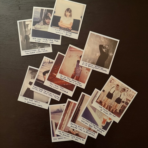 Original Taylor Swift 1989 CD with polaroid set - Picture 6 of 6